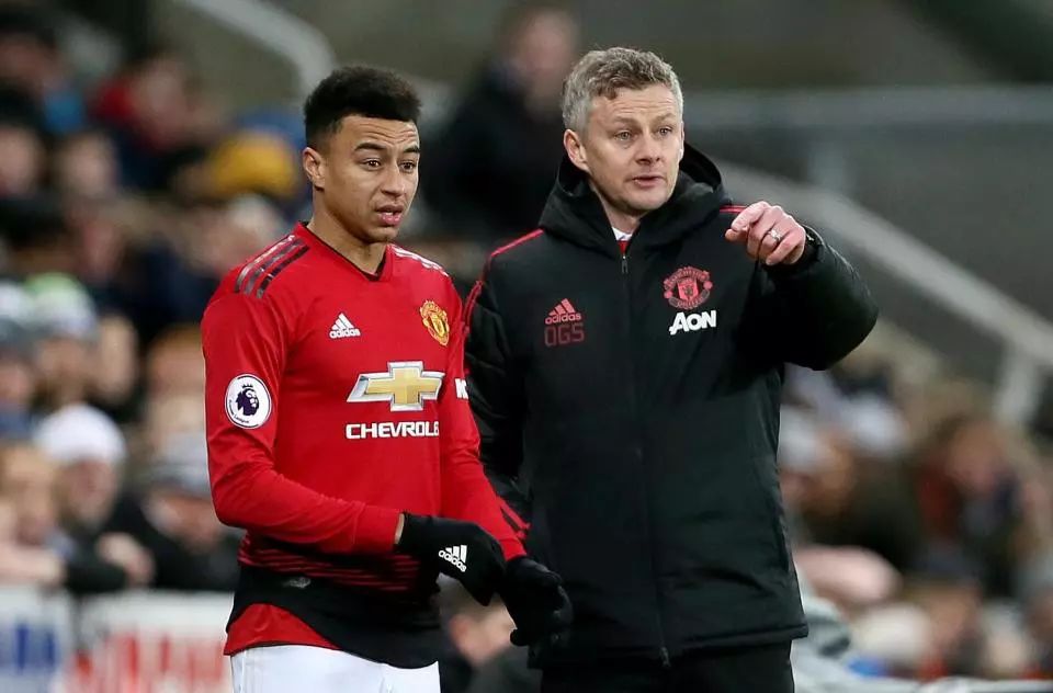 他常常参与 他常常参与